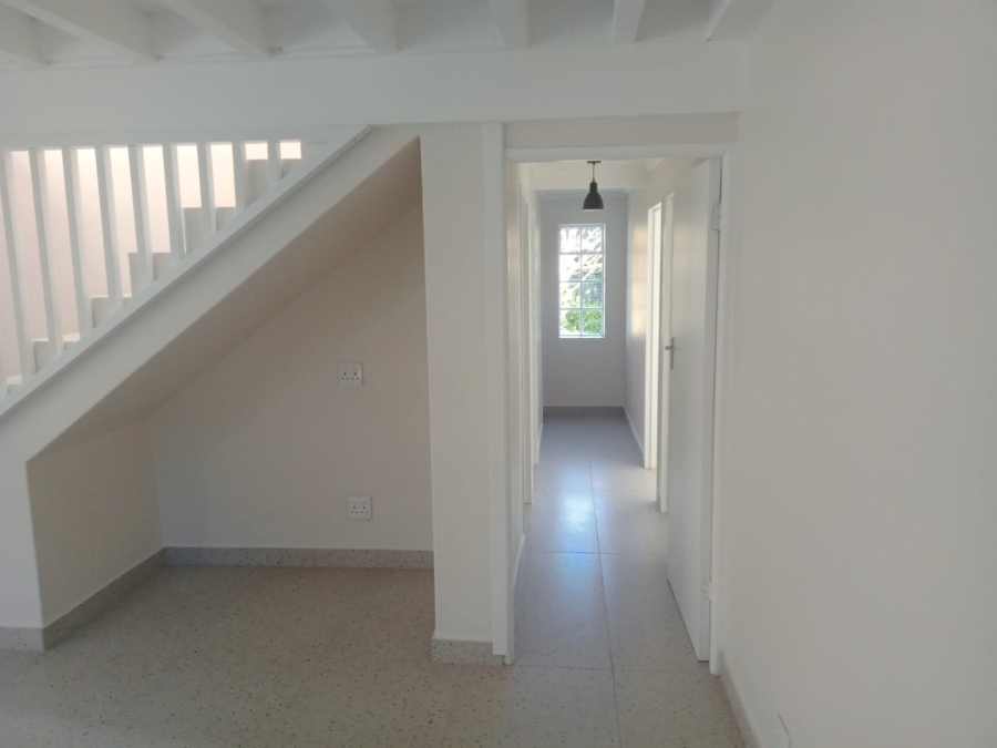 4 Bedroom Property for Sale in Noorsekloof Eastern Cape